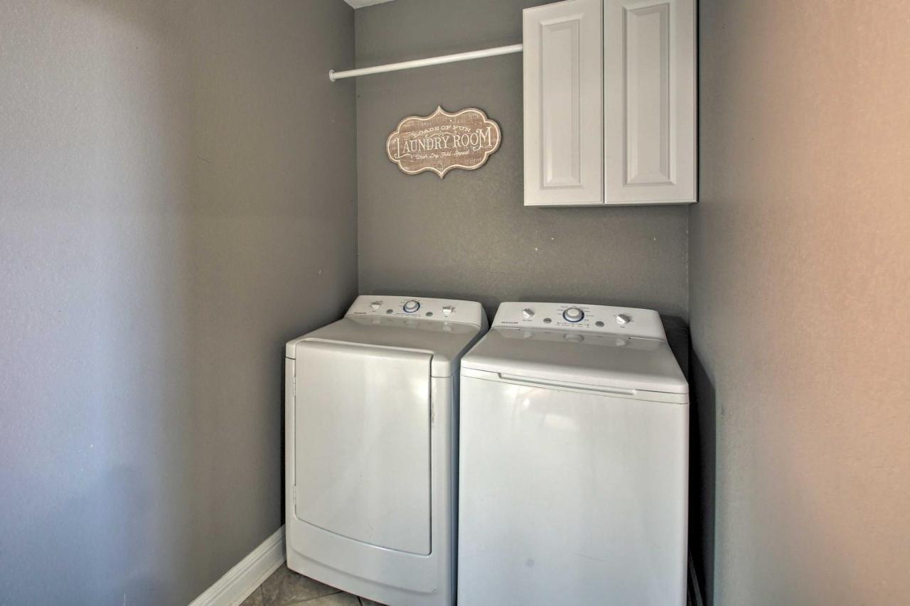 Villa Hot Springs Waterfront Escape With Hot Tub! Exterior foto